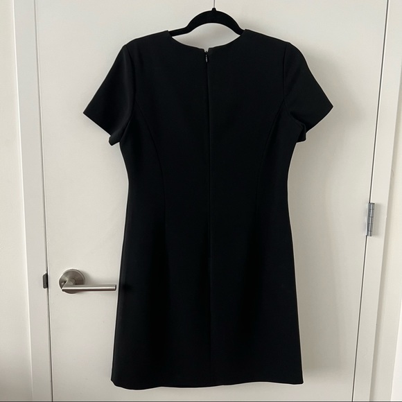 Theory Sheath Black Short Sleeve Dress Size 6 - Picture 2 of 8